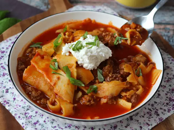 Рецепт Суп-лазанья с мясом, рикоттой и пармезаном