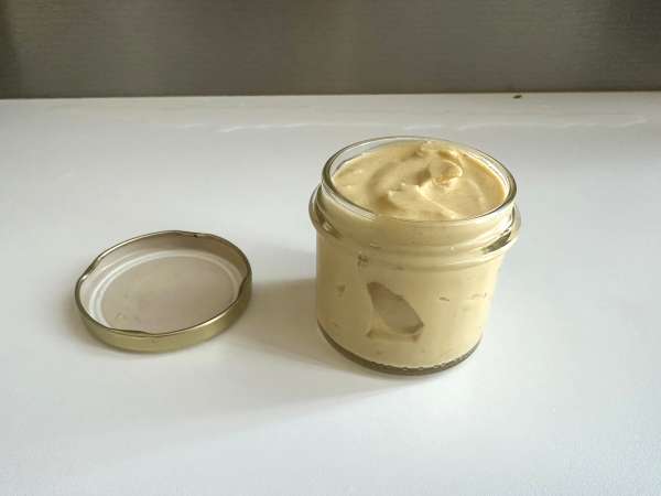 Майонез из белка вареного яйца: легкий, вкусный и без масла - Подготовка этап 4