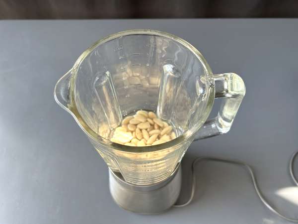 Ajoblanco andaluz: холодный суп, который всегда хочется летом - Подготовка этап 3