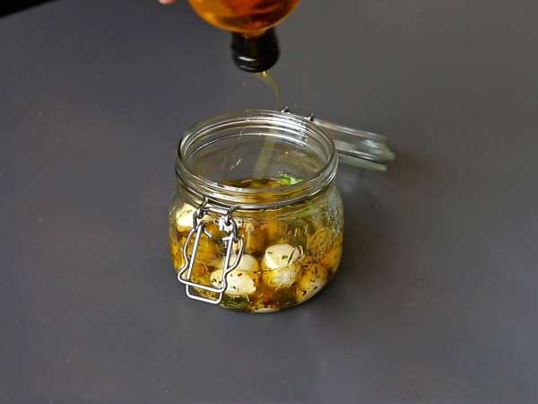 Маринованные шарики моцареллы для аперитива или салата! - Подготовка этап 4