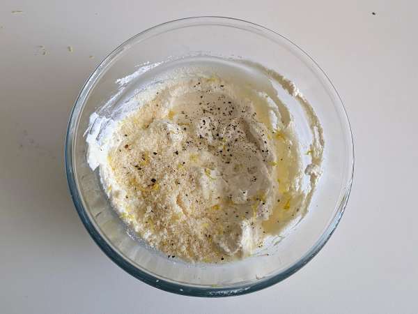 Тортеллони из брезаолы, фаршированные рукколой и сыром рикотта: вкусно и готово за 10 минут! - Подготовка этап 2