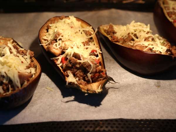 Фаршированные баклажаны с моцареллой au gratin - Подготовка этап 8