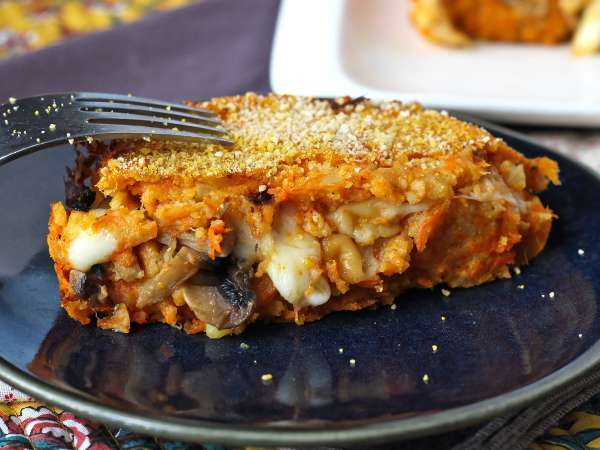 Тыквенный мясной рулет с грибами и жилистым сыром скаморца: вкусный и простой рецепт запекания - Подготовка этап 14