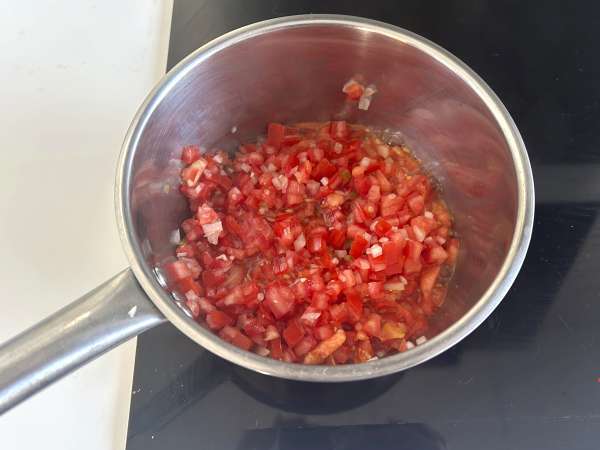 Huevos rancheros: культовый и вкусный мексиканский рецепт - Подготовка этап 3