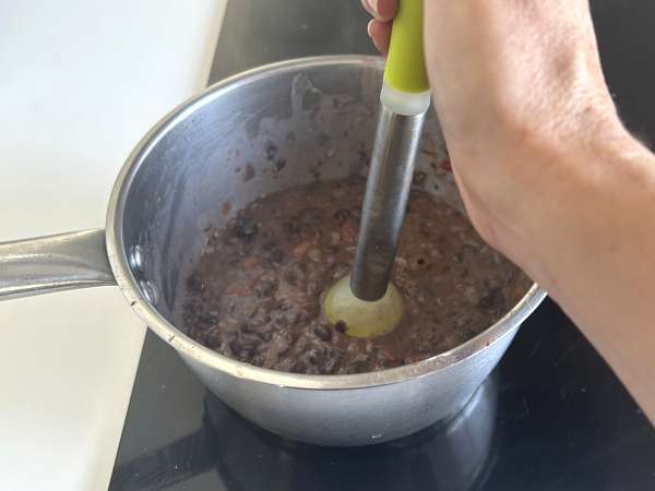 Huevos rancheros: культовый и вкусный мексиканский рецепт - Подготовка этап 7