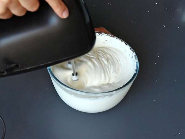 Для приготовления этого красного фруктового полена не нужна форма! - Подготовка этап 1