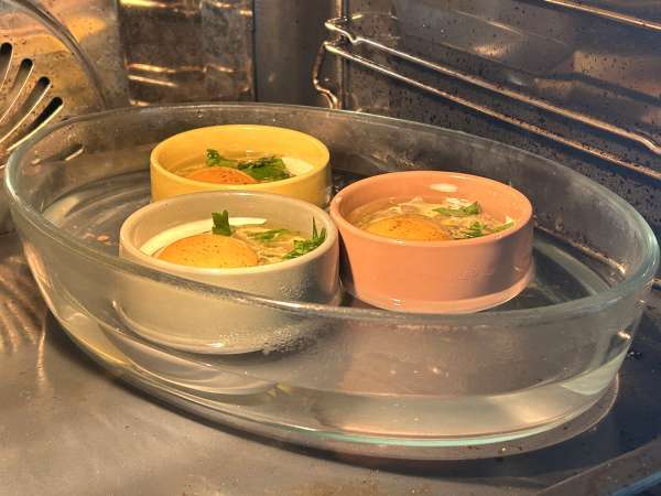 Крем-яйца с грибами: быстрый и очень вкусный рецепт! - Подготовка этап 10