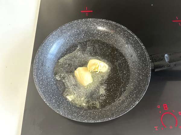 Луковое конфи: простое, элегантное и идеальное сочетание с мясом и сыром - Подготовка этап 2