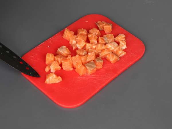 Азиатские тако: тартар из лосося в рисовых чипсах - Подготовка этап 3