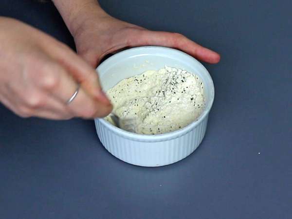 Суперпростой протеиновый торт с красными фруктами - Подготовка этап 1