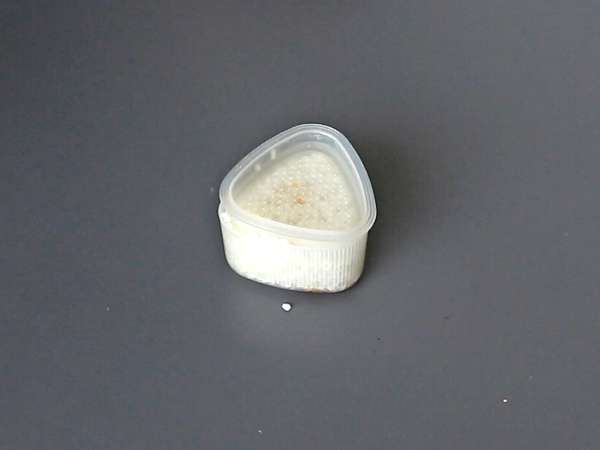 Онигири с яичными желтками, консервированными в соевом соусе - Подготовка этап 6