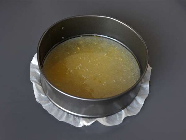 Перевернутый банановый торт с помадкой - Подготовка этап 1