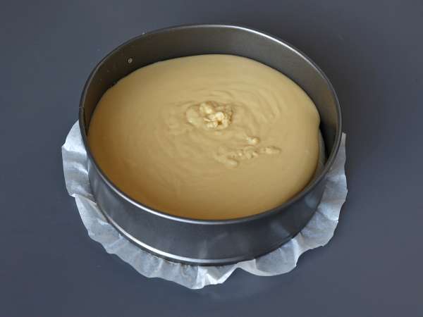 Перевернутый банановый торт с помадкой - Подготовка этап 7