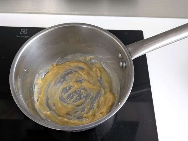 Запеченные в сливках макароны с горошком и ветчиной au gratin - Подготовка этап 2