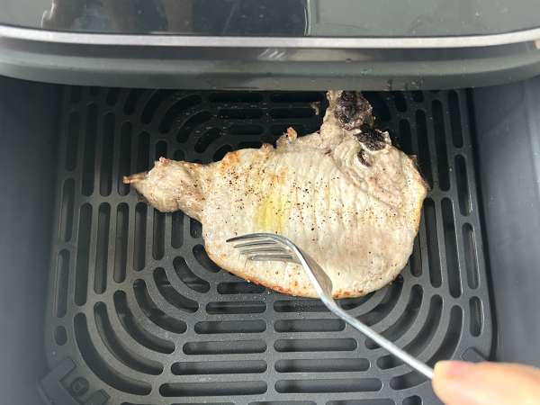 Как приготовить свиную отбивную в аэрофритюрнице? - Подготовка этап 3