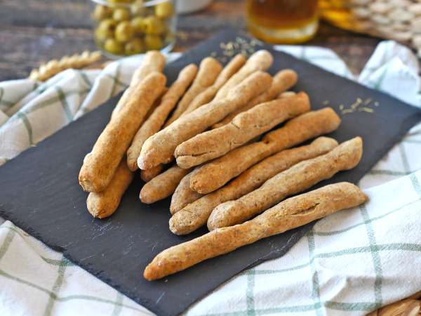 Домашние грессины с травами: простота приготовления и суперхрустящая корочка! - Подготовка этап 7