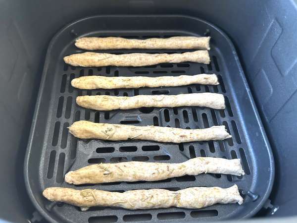 Домашние грессины в аэрофритюрнице - Подготовка этап 4