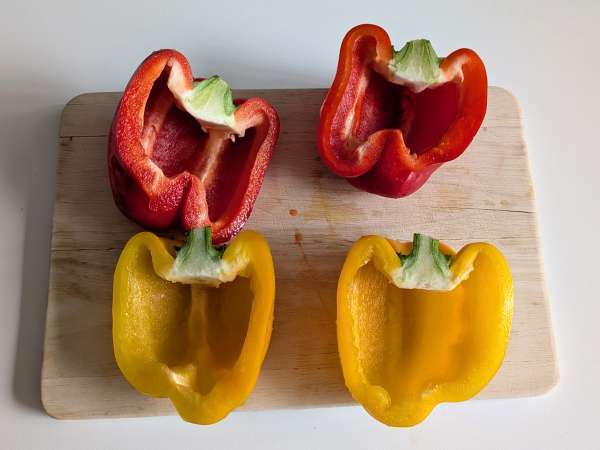 Запеченные вегетарианские фаршированные перцы: простой и вкусный рецепт с овощами и сыром моцарелла - Подготовка этап 1