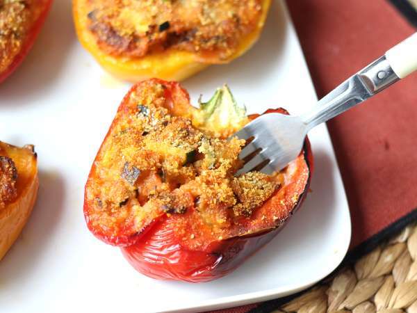 Запеченные вегетарианские фаршированные перцы: простой и вкусный рецепт с овощами и сыром моцарелла - Подготовка этап 9