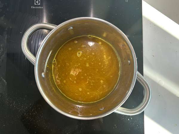 Карри из коралловой чечевицы с кокосовым молоком: простой рецепт с кремовой консистенцией - Подготовка этап 4
