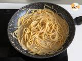 Спагетти cacio e pepe: 3 ингредиента, взрыв вкуса! - Подготовка этап 9