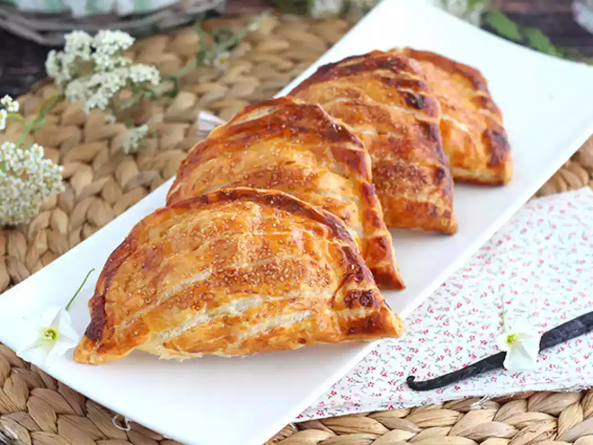Яблочные пирожки
