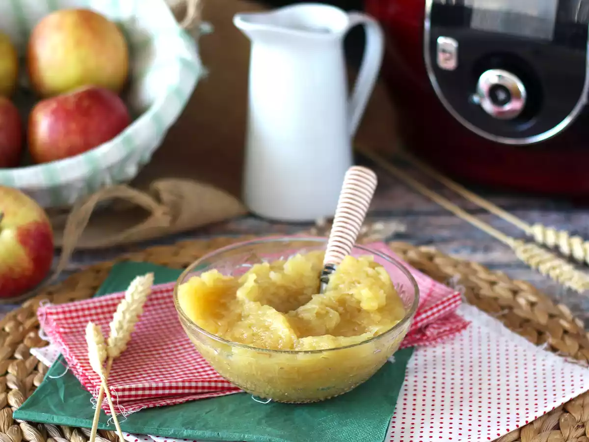 Яблочный компот в кукее