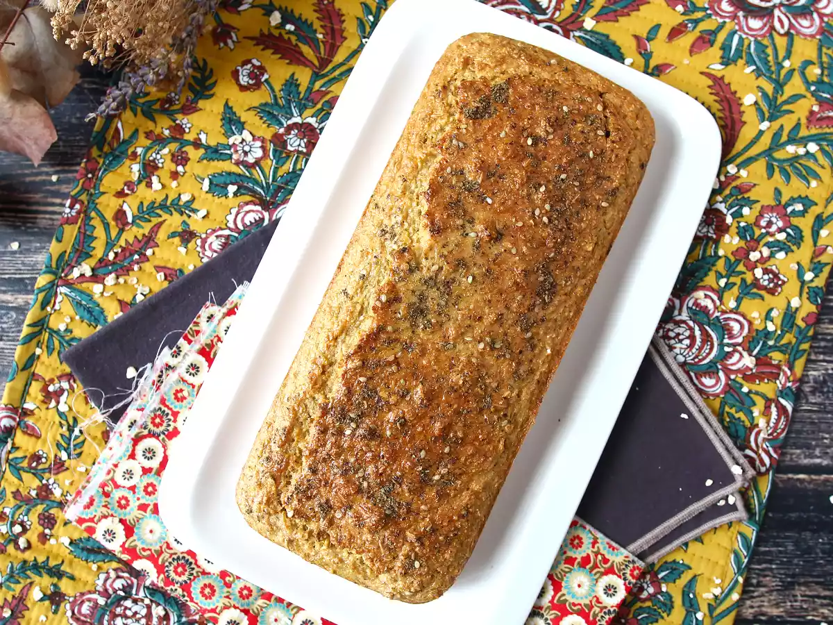 Безглютеновый овсяный хлеб с йогуртом и яйцами: полезный и простой в приготовлении рецепт, насыщенный белком - фото 4