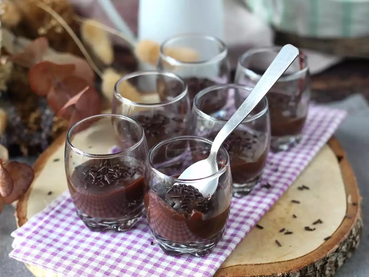 Brigadeiro de colher, самая популярная сладость в праздничные дни! - фото 4