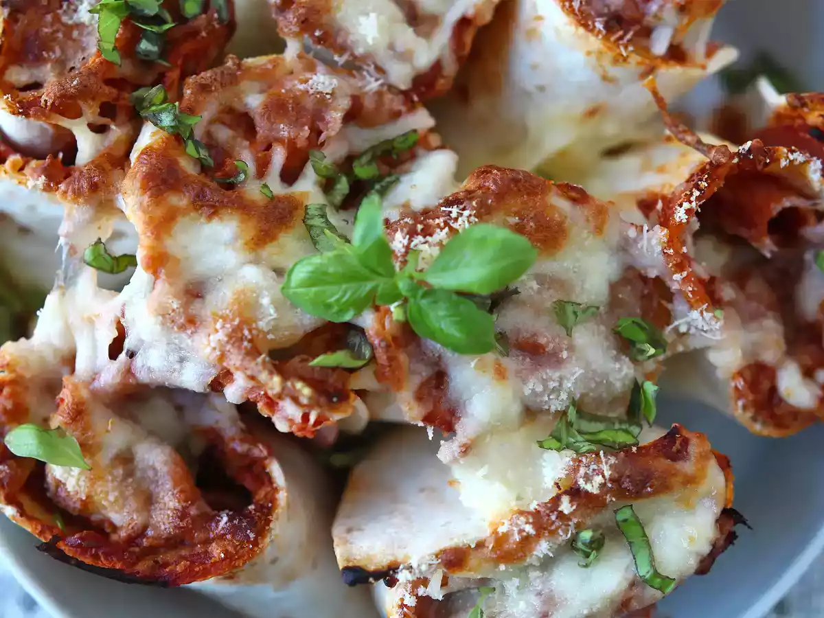 Что делать с тортильями Изысканное блюдо со вкусом пиццы! - фото 4