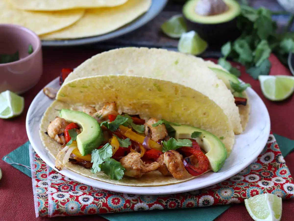 Фахитас в аэрофритюрнице: вкусная начинка за считаные минуты! - фото 5