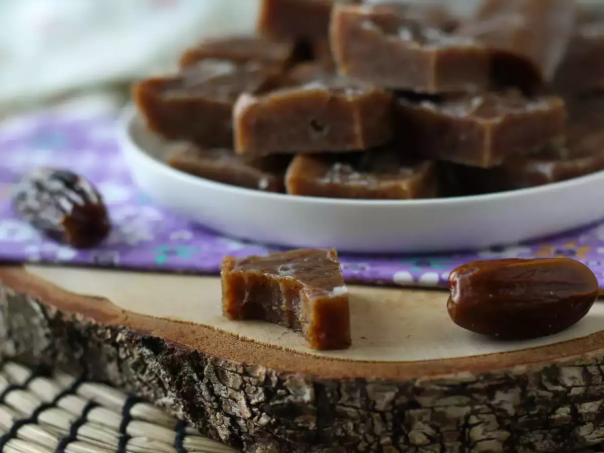 Финиковая помадка — маленькие квадратики, полные энергии и вкуса! - фото 2
