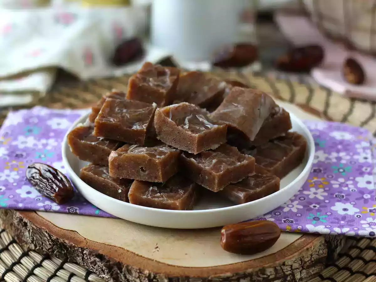 Финиковая помадка, маленький квадратик, полный энергии и вкуса! - фото 3