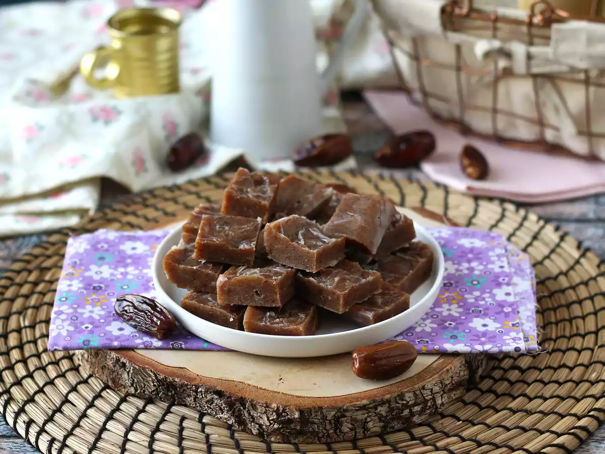 Финиковая помадка, маленький квадратик, полный энергии и вкуса! - фото 5