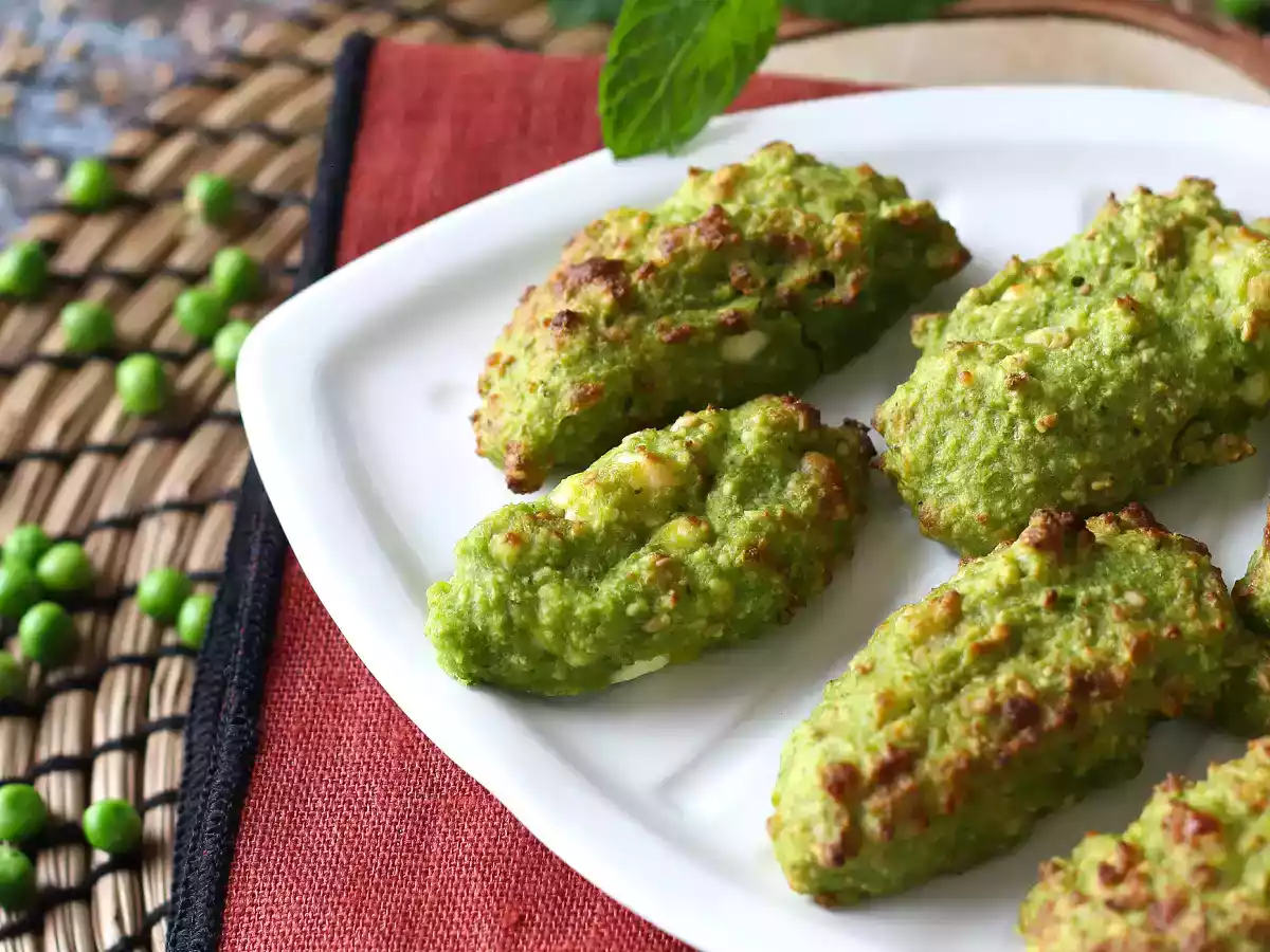 Фрикадельки из гороха и феты в аэрофритюрнице: вкусно и очень быстро! - фото 2
