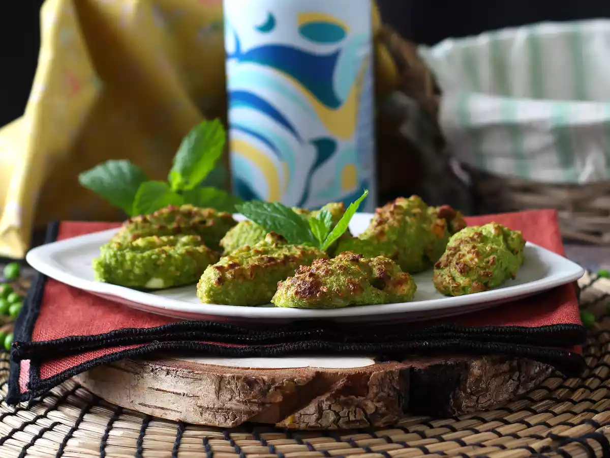 Фрикадельки из гороха и феты в аэрофритюрнице: вкусно и очень быстро! - фото 4
