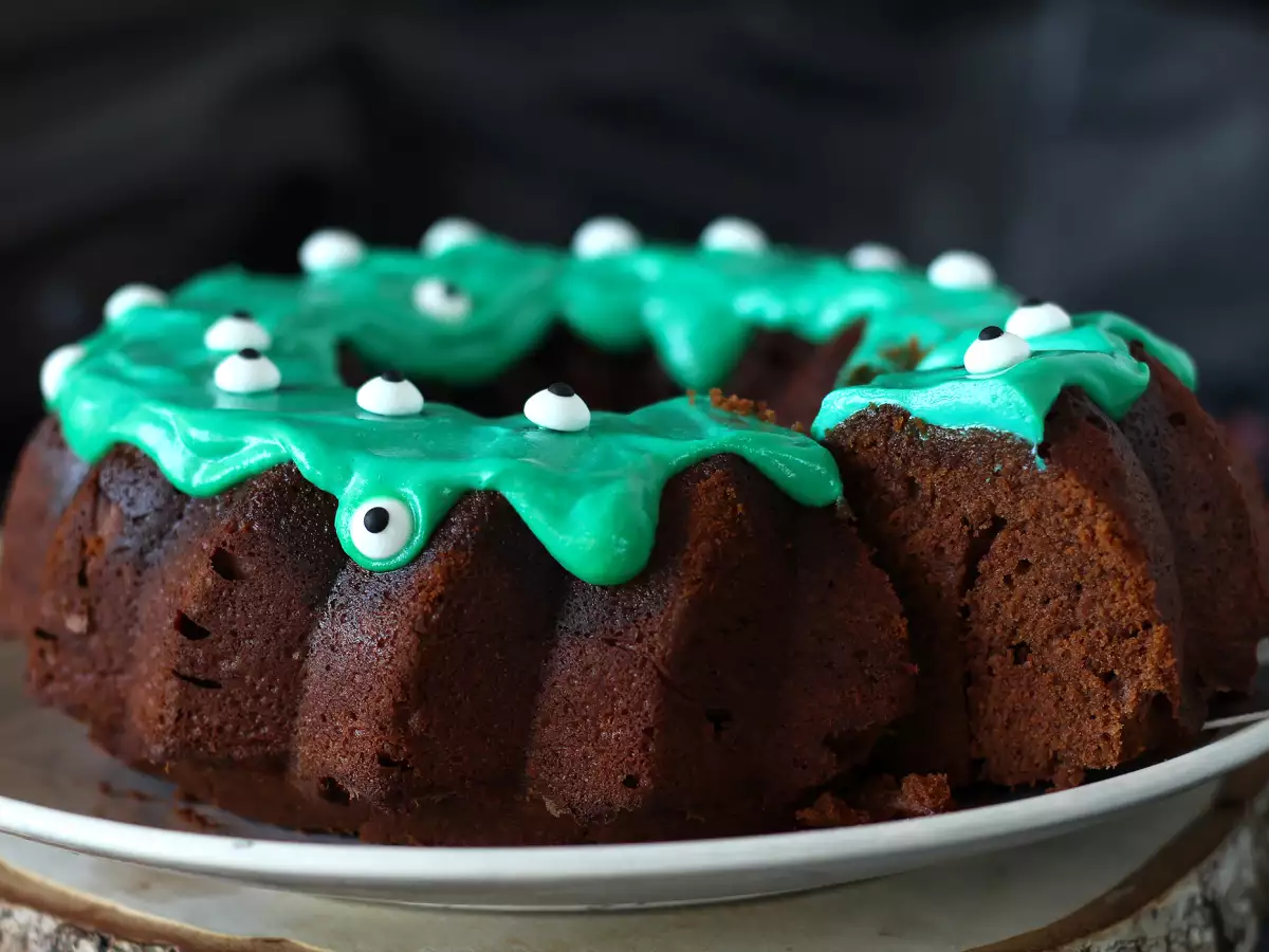 Хэллоуинский кекс «Бундт» с дьявольски вкусной глазурью - фото 3