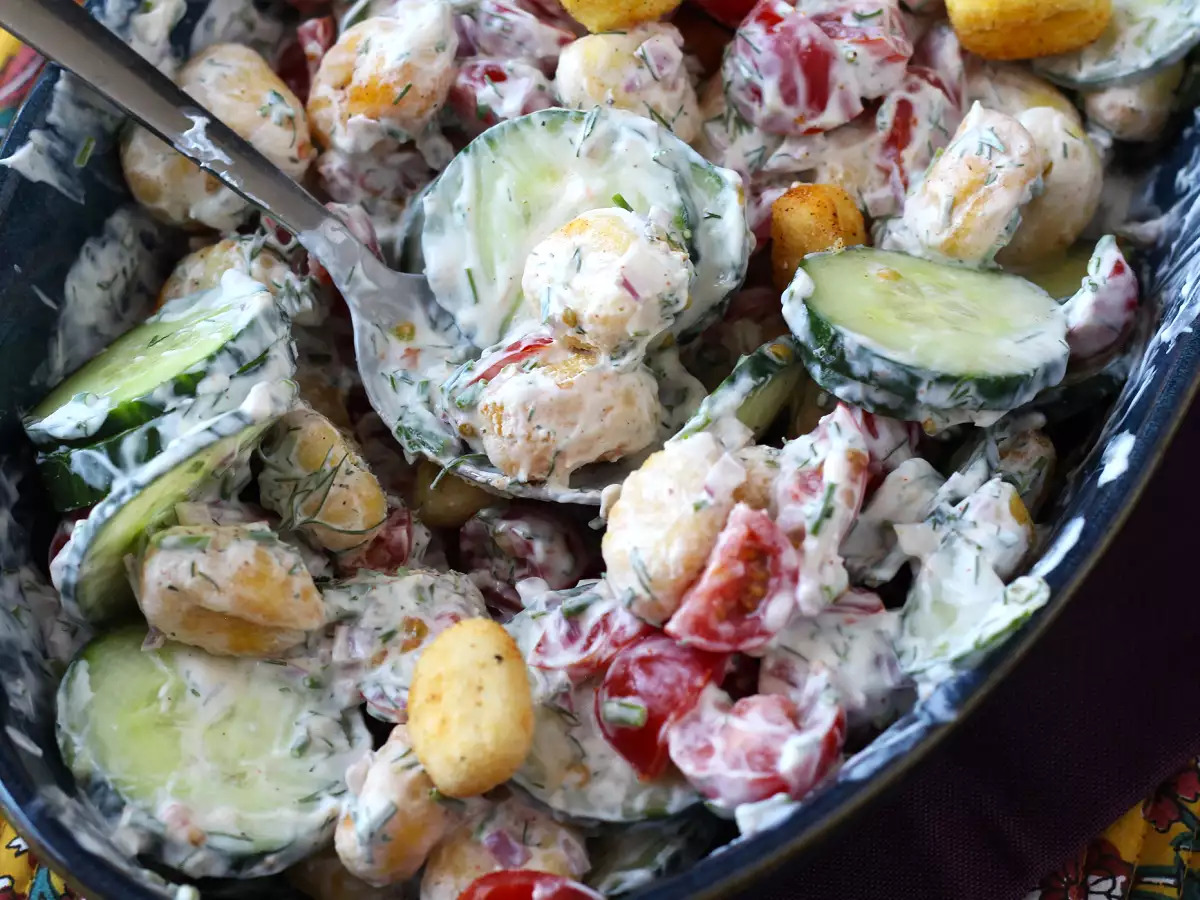 Хрустящий салат с ньокки, ультрамодный, вкусный и сбалансированный, идеальный для лета! - фото 8