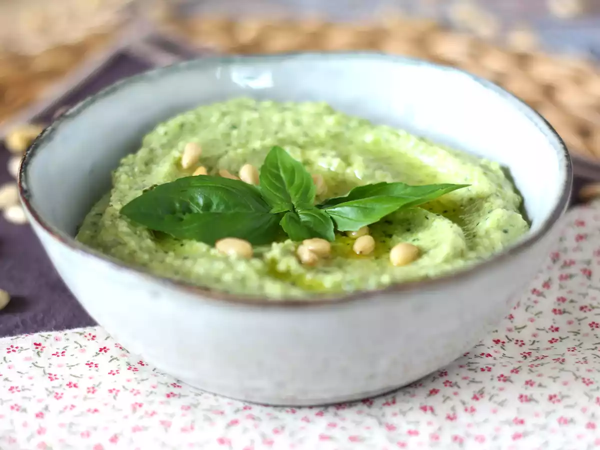 Кабачковый песто, быстрый и вкусный рецепт без варки - фото 3