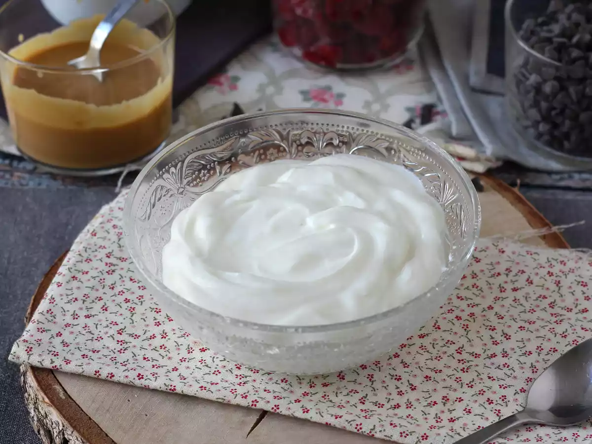 Как приготовить домашний скайр? Простой и экономичный рецепт!