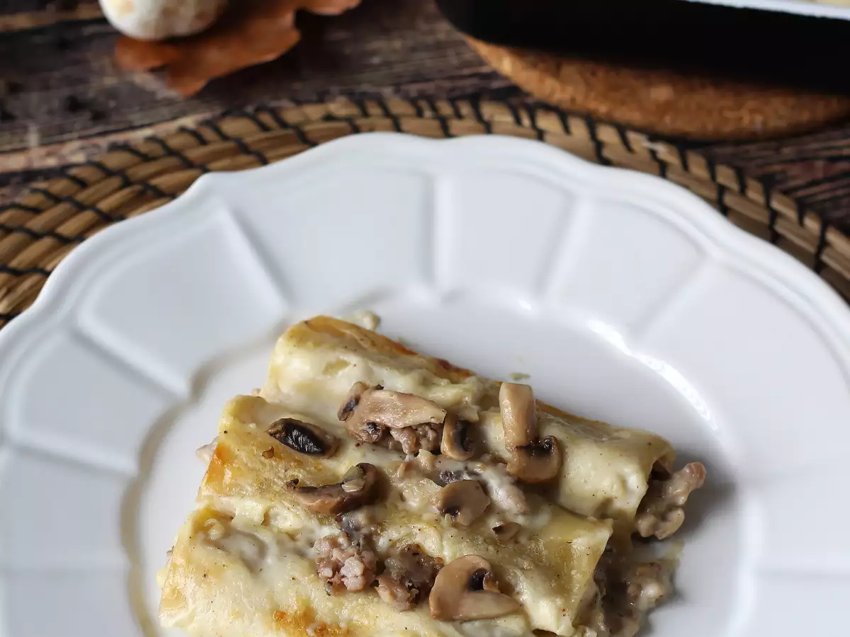 Каннеллони с грибами и колбасой: сытное и вкусное блюдо - фото 4