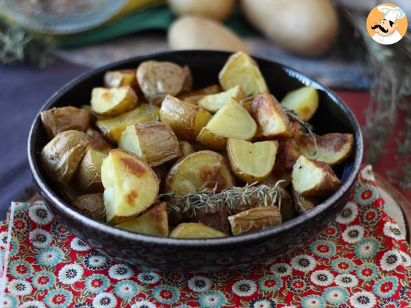 Картофель, запеченный в духовке, классический и простой рецепт