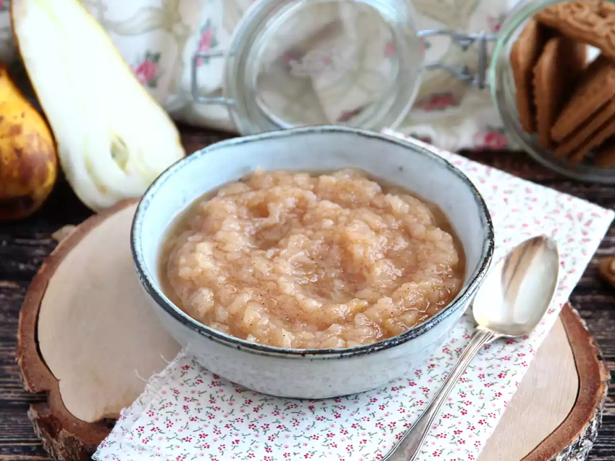 Компот из груш и корицы (без добавления сахара)