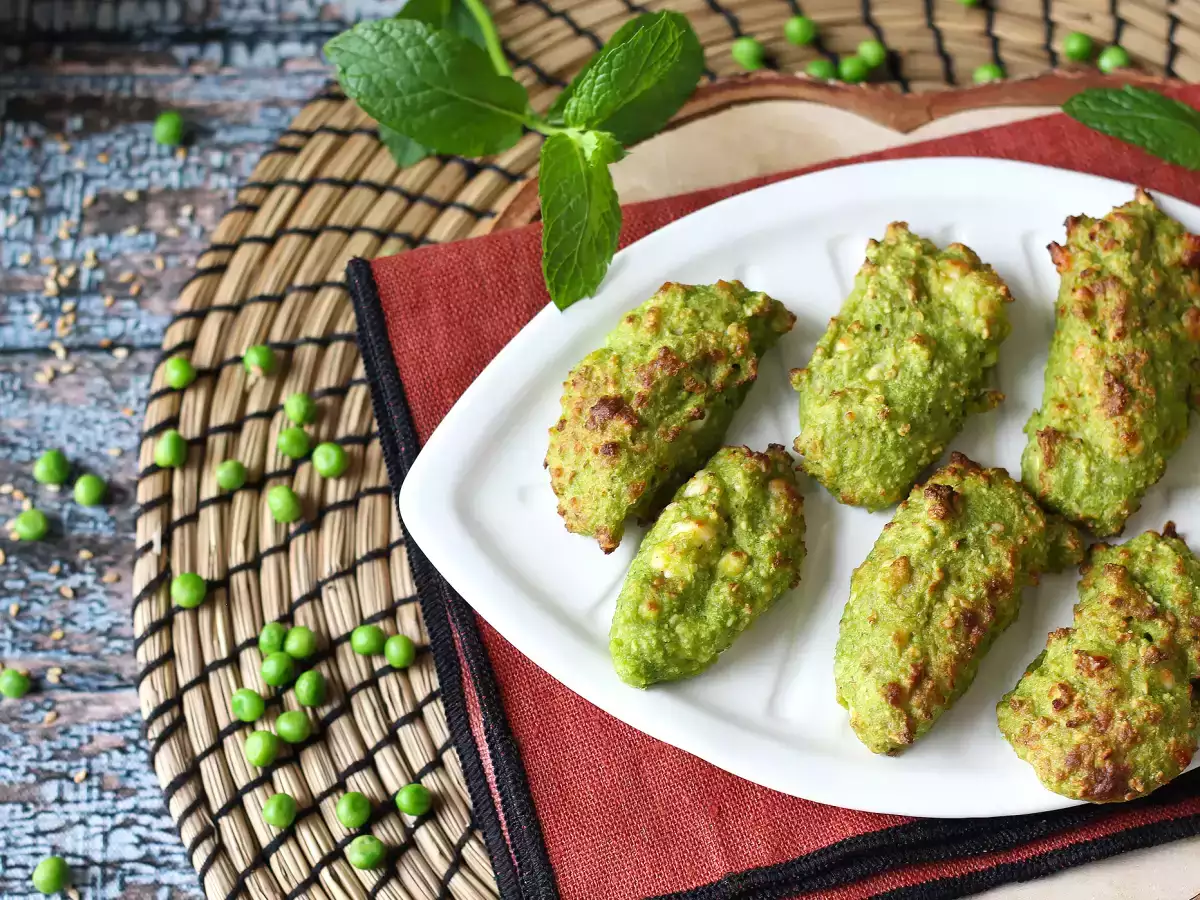 Котлетки из гороха и феты в аэрогриле: вкусно и очень быстро! - фото 5