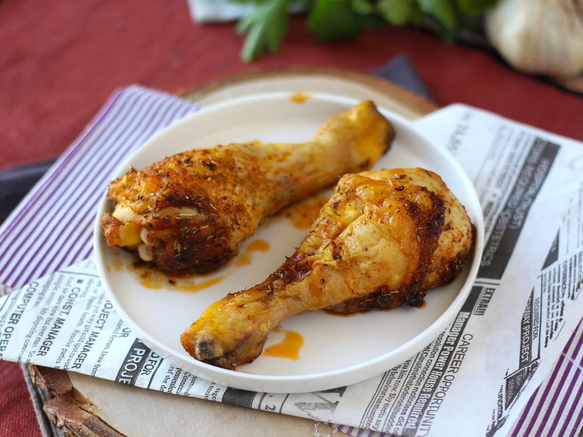 Куриные голени в маринаде, запечённые в духовке: очень быстрый рецепт!
