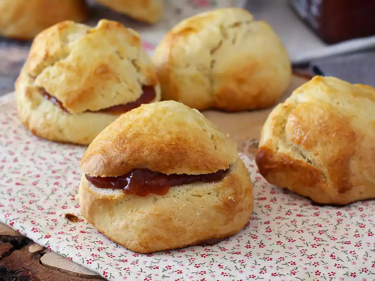 Лепешки с лимонной цедрой