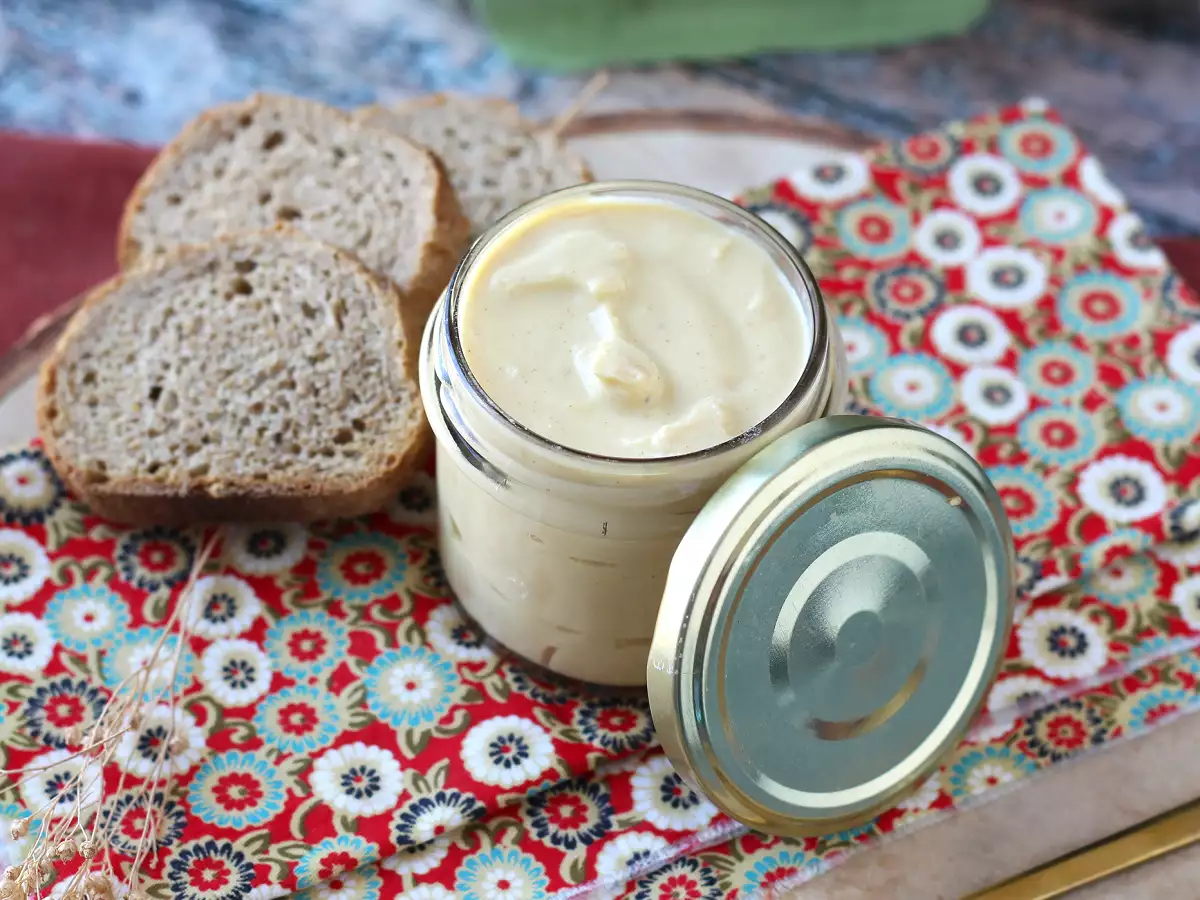 Майонез из белка вареного яйца: легкий, вкусный и без масла - фото 4