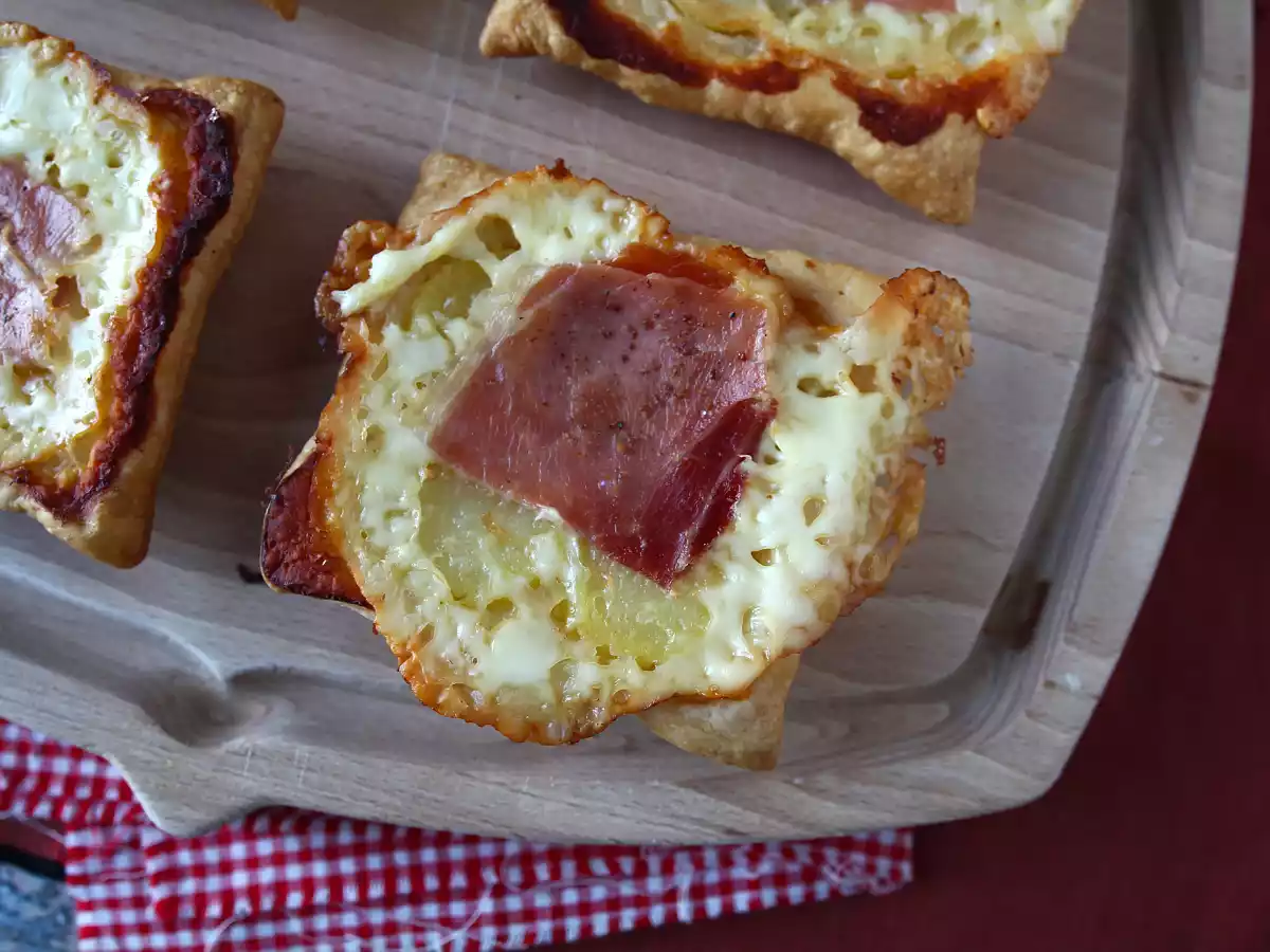 Маленькие тарталетки татин со вкусом раклета, отдельные порции - фото 3