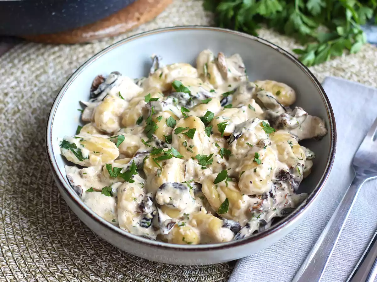 Ньокки с грибами, вкусное и простое первое блюдо