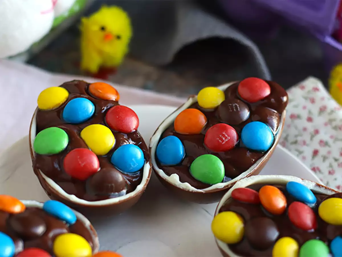 Пасхальные яйца с шоколадным кремом и конфетами M&M's - фото 4